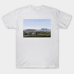 Guillemots on the Farne islands with Bamburgh Castle in the distance T-Shirt